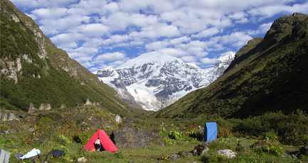 Jomolhari Trek  